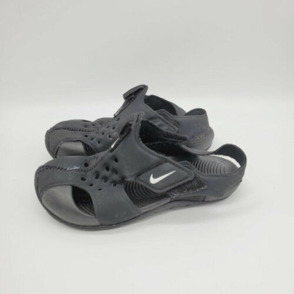 Nike Unisex Kids Perforated Sports‎ Sandal US 11